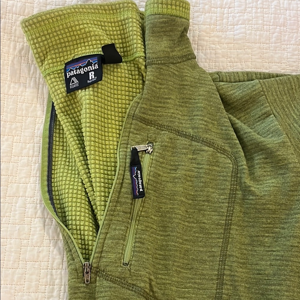 Original Patagonia R1 1/4 zip top